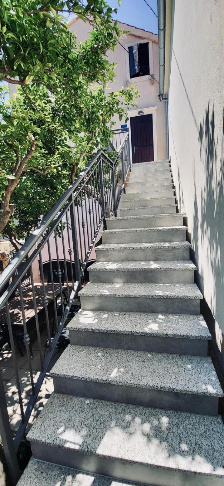 Riva Suite 2 Komiža Εξωτερικό φωτογραφία